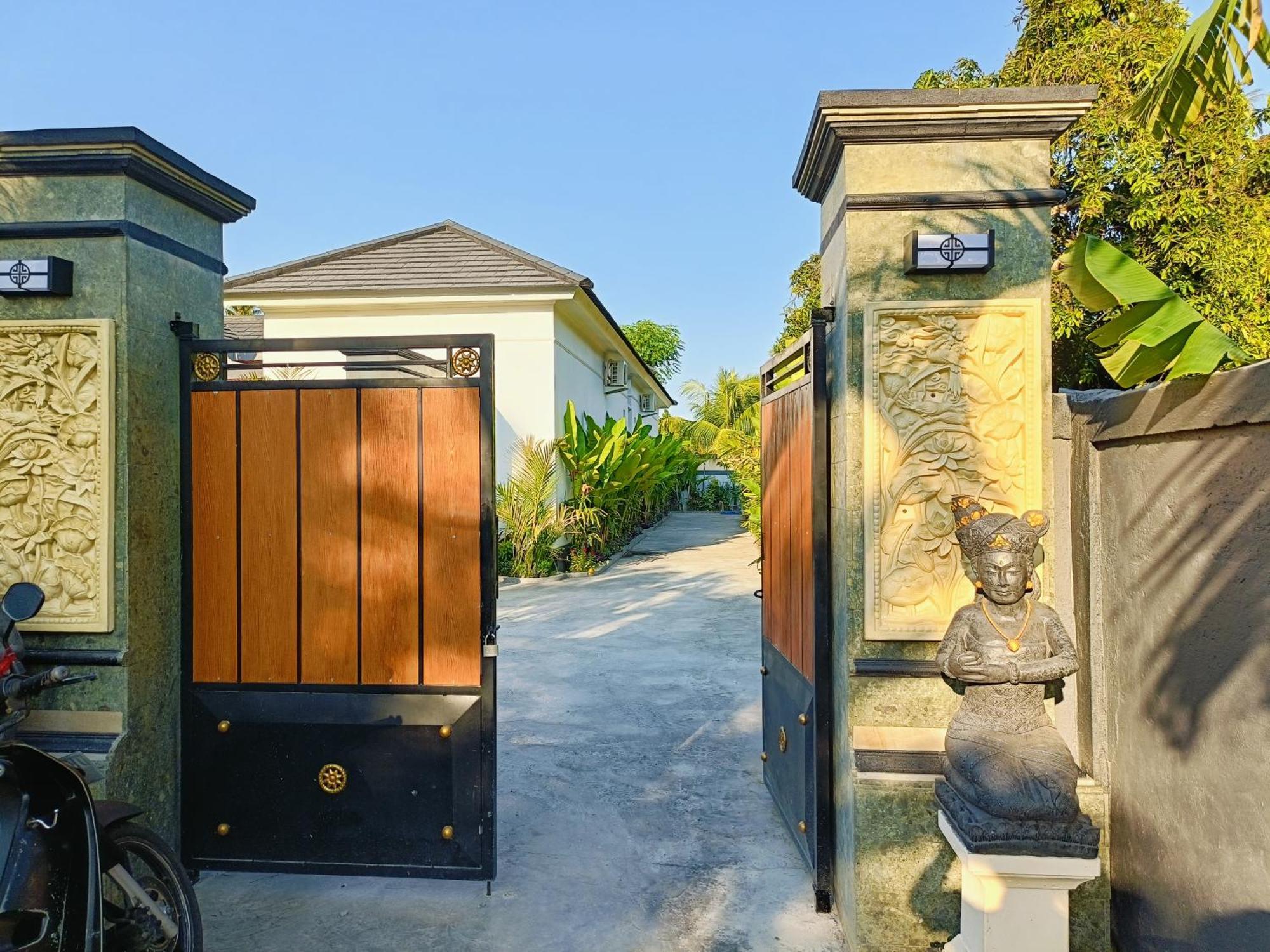 Luxury Private 2Bed Poolvilla In Lovina Twinflower Villa Luaran gambar