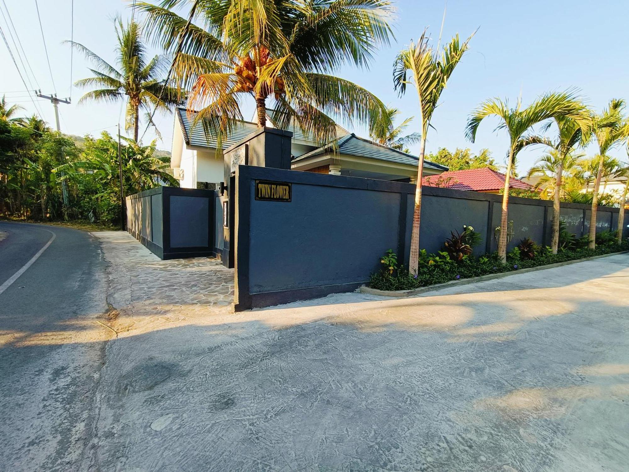 Luxury Private 2Bed Poolvilla In Lovina Twinflower Villa Luaran gambar
